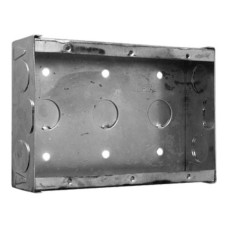 Clipsal Wall BoxMetal, 3 Gang Clipsal Wall BoxMetal, 3 Gang