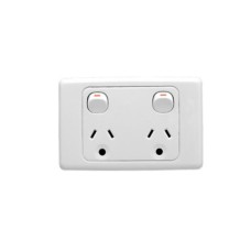 Clipsal 2000 Series Twin Switch Socket Outlet, 250V, 10A, Round Earth Pin, White Electric Clipsal 2000 Series Twin Switch Socket Outlet, 250V, 10A, Round Earth Pin, White Electric
