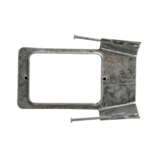 Nail in Horizontal Bracket Nail in Horizontal Bracket